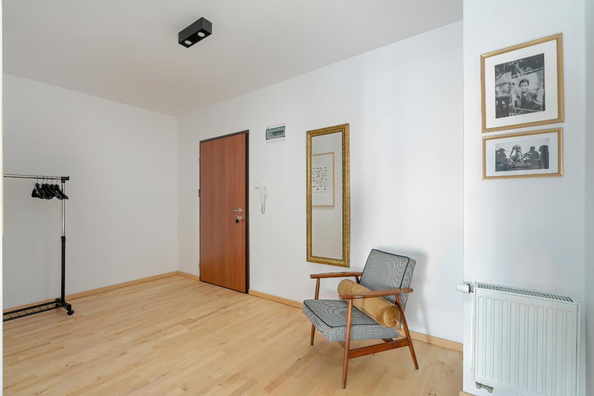 Appartamento Spacious & Bright With Parking By Renters